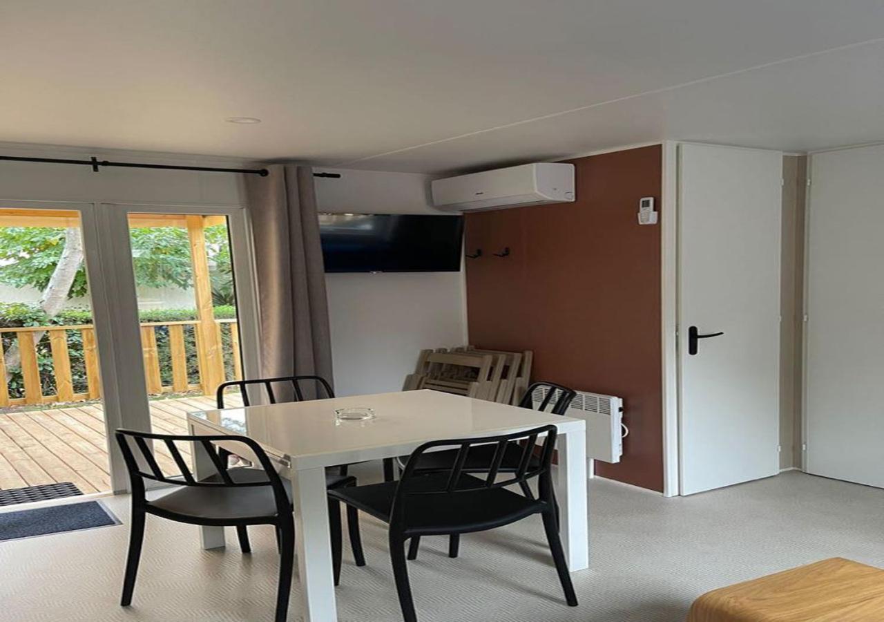 Charmant Dans Camping 5 Etoiles-Lac Biscarrosse Exterior foto