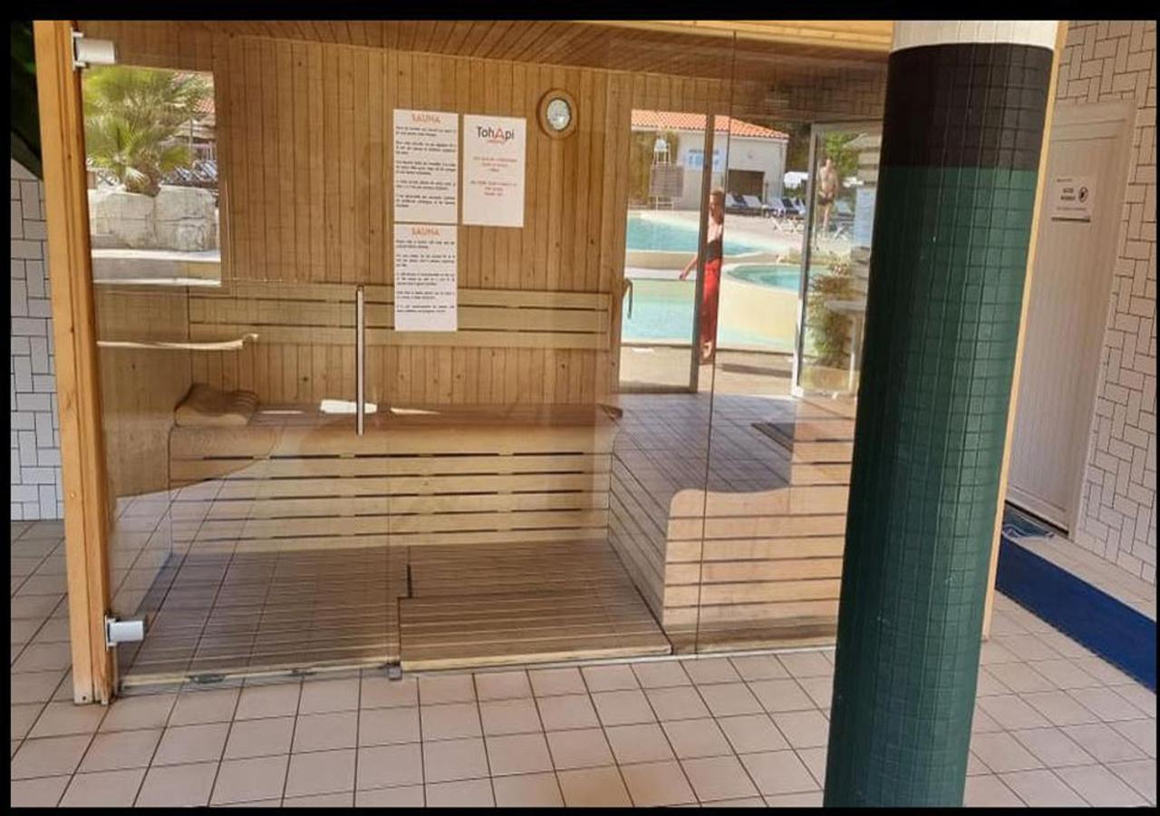 Charmant Dans Camping 5 Etoiles-Lac Biscarrosse Exterior foto