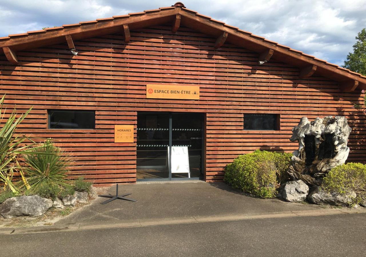 Charmant Dans Camping 5 Etoiles-Lac Biscarrosse Exterior foto
